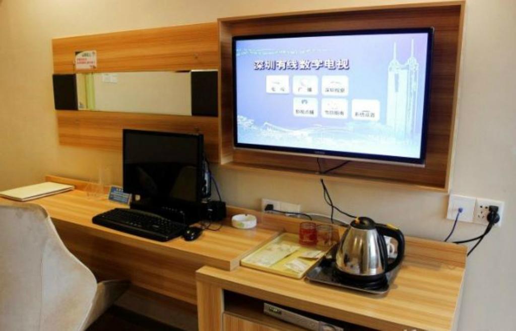 Xiangmei Chain Hotel Shenzhen Qianhai Branch Exterior photo